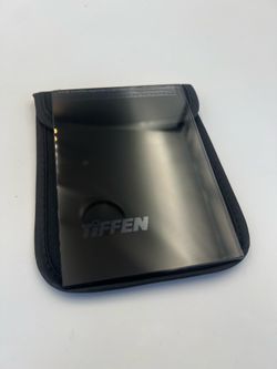 Tiffen 4x5.65" Water White Glass Soft Edge Graduated Neutral Density 0.9 Filter