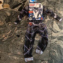 Costume