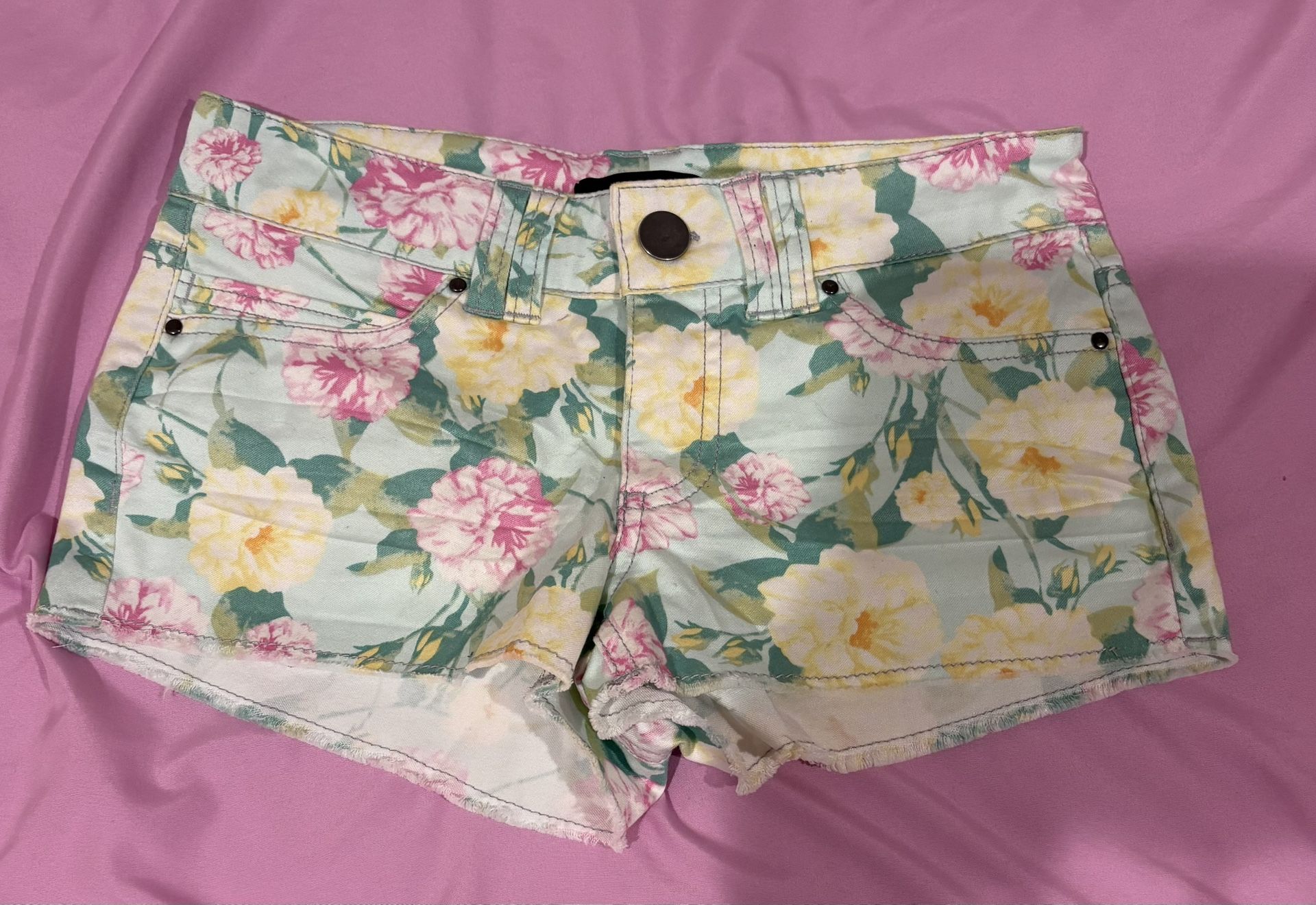 Forever 21 Shorts New XS
