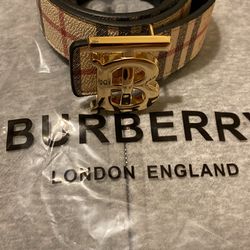 Burberry Tb belt