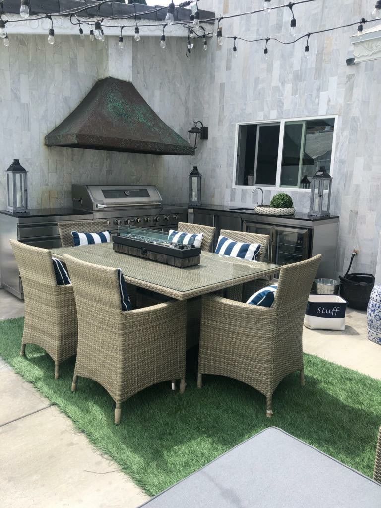 New 7pc outdoor patio dining table and chairs wicker set