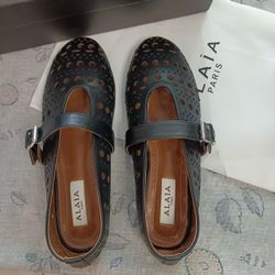 Alaia Black Women's flats