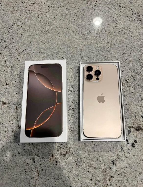 Unlocked iPhone 16 Pro Max