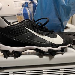 Cleats 6.5 W My Son Used For Two Practices