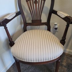 Corner/ Desk Chair