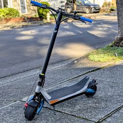 Varla Pegasus Electric Scooter 28mph Price Firm Read Description!