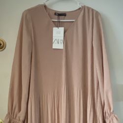 Pink pastel ZARA Dress. 