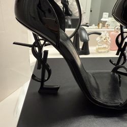 YSL Heel