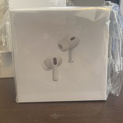 Apple AirPods Pro *2nd Generation* with MagSafe Wireless Charging Case