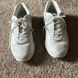 Easy Spirit Walking Shoes