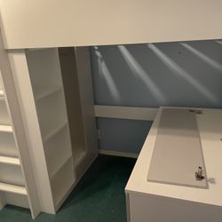Twin Bunkbed over Desk Includes mattress