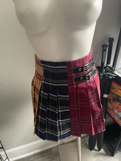 Plaid skirt