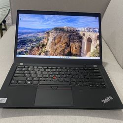 Lenovo ThinkPad P14s Mobile Workstation 14” Touchscreen 