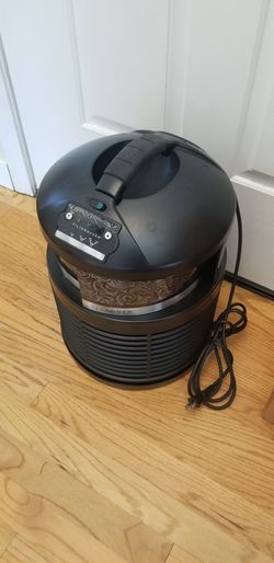 New Cond  Filte Queen PROFFER     ,vacuum  WORKS EXCELLENT  , IN THE BOX  