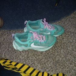 Giannis Immortality 2's Size 8 Mens