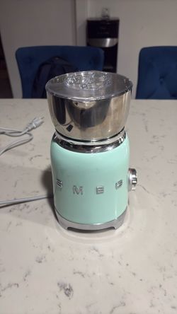 SMEG milk frother