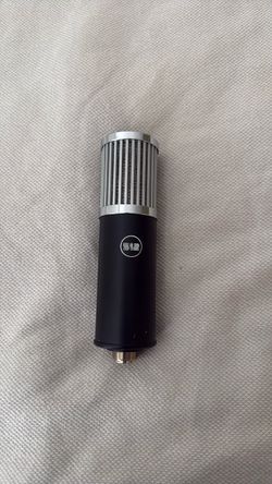 Warm Audio 512-SLT Skylight Condenser Microphone