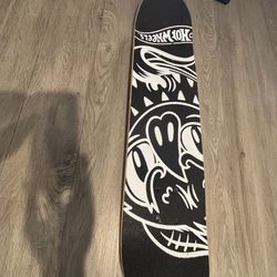 hot wheels Skateboard ( includes Trucks With It)