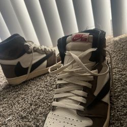 Travis Scott’s Jordan 1s