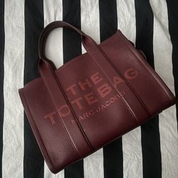 Marc Jacobs The Tote Bag