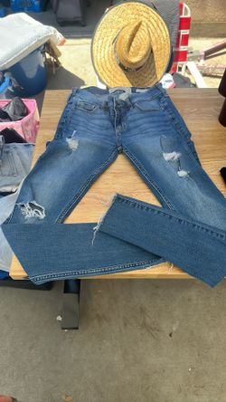 Holister Skinny