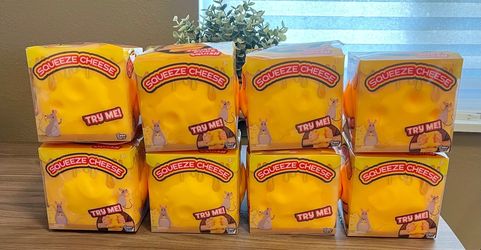SQUEEEZE CHEESE SQUISHY
