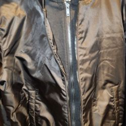 GUESS JACKET EXCELLENT CONDITION SIZE XL USED 2 TIMES