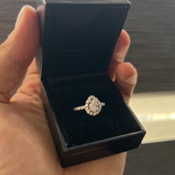 Natural Pearl Shape Diamond Ring 