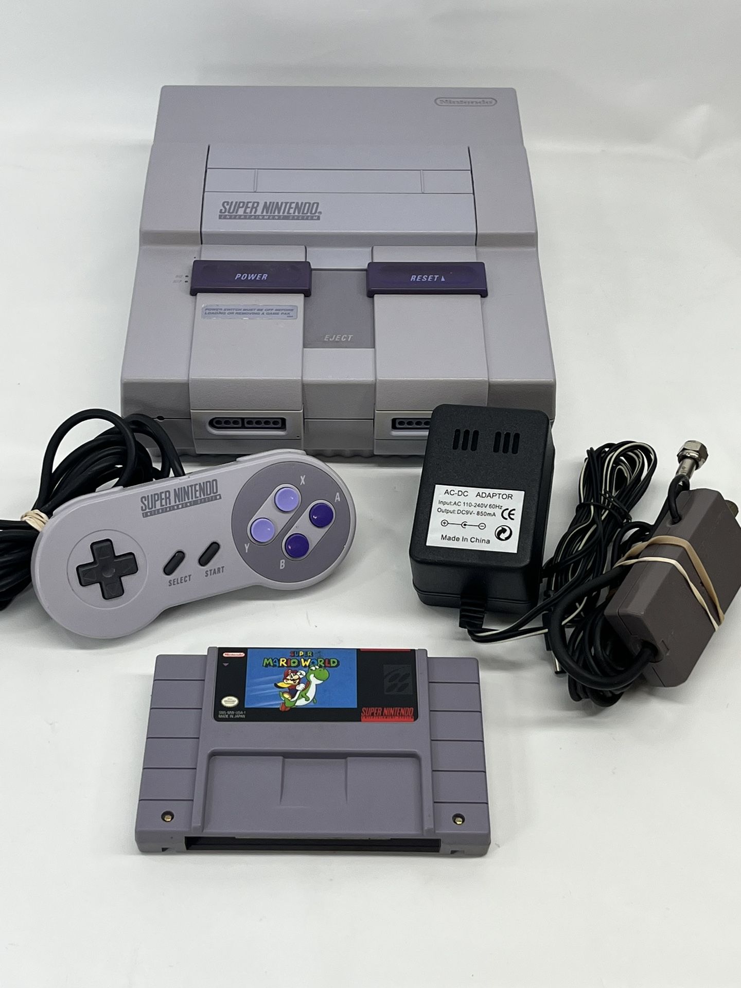 Nintendo SNES Console Bundle With Super Mario Land