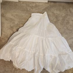 David's Bridal 2 Tier Wedding Dress Slip Size 8 Brand New Style 603