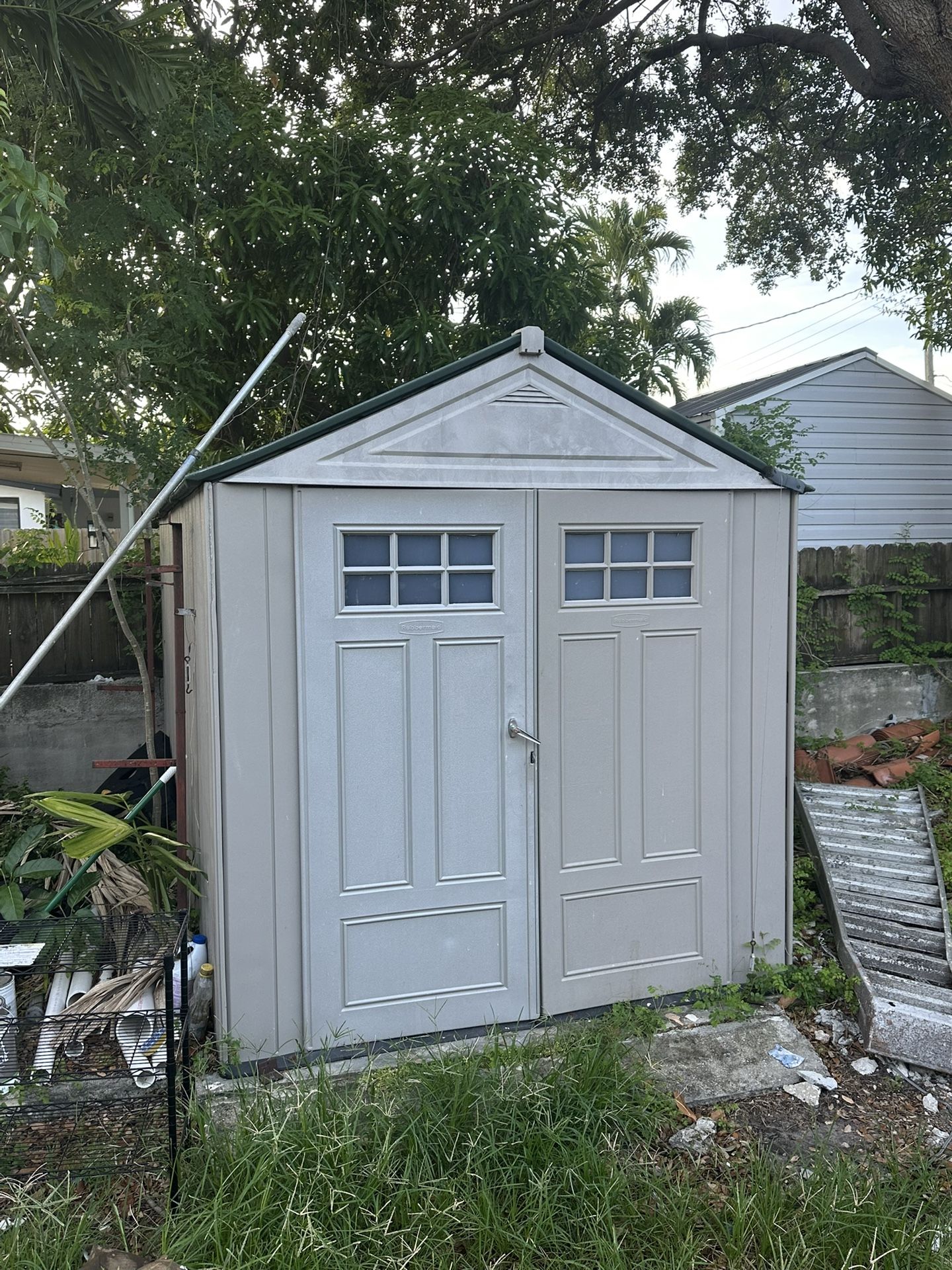 Rubbermaid Storage Shed