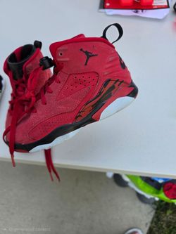 Boys Jordan's size 13