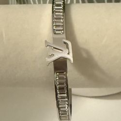 Fashion Designer bracelet 