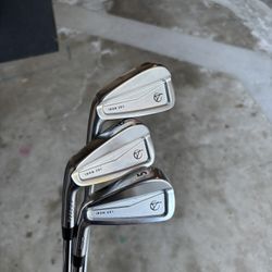 Takomo Irons P-wedge - 4 Iron Brand New 