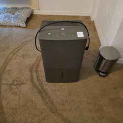 GE HUMIDIFIER 45.53 PINTS