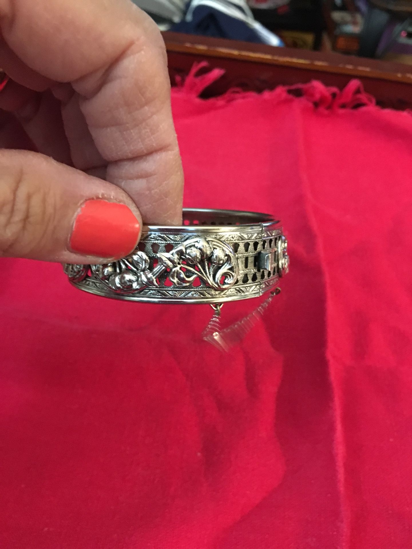 Bracelet