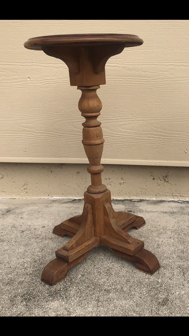 RARE Turned Wood Pedestal Column Stand Available Read Description 