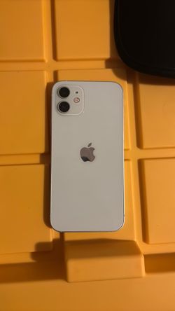 Locked iPhone 16