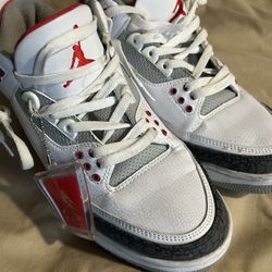 Nike Air Size 8/12 Firm On Prize