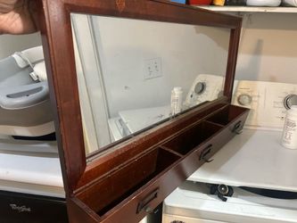 Mirror key hanger