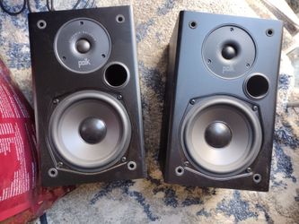 Polk t15 bookshelf speakers