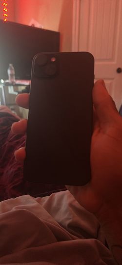 Black iPhone 15 plus