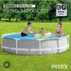 10in. Intex pool and Kiddy Pool