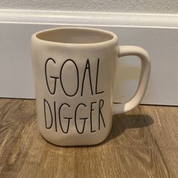 Rae Dunn Goal Digger Mug