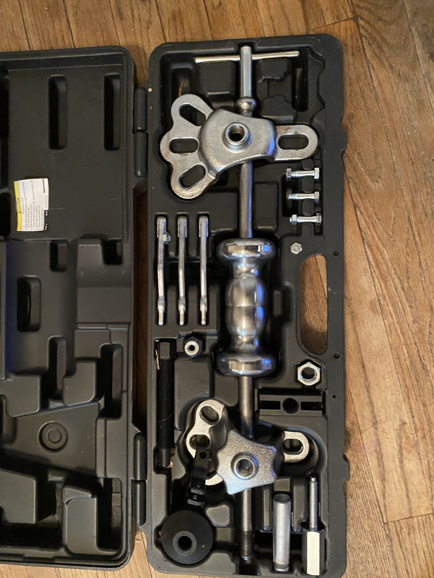 Wheel Bearing Puller