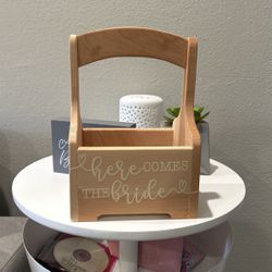 Wedding Decor For Flower Girl 