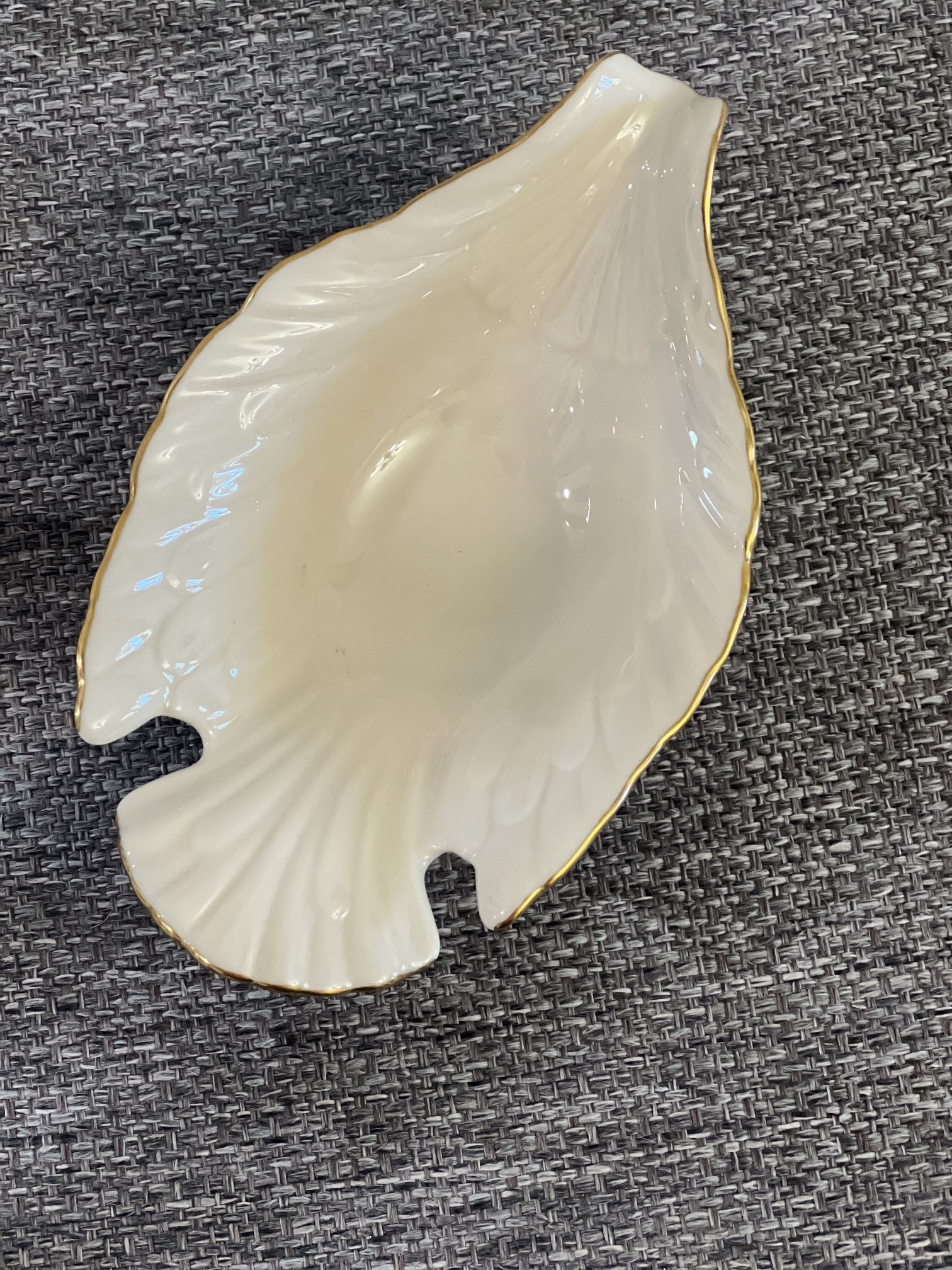 LENOX China Dove Dish Ivory Porcelain 24K Gold Trim Candy Snack Bowl
