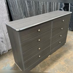 8 Drawer Dresser