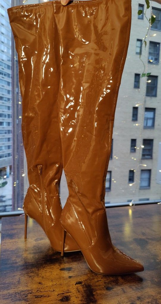 Steve Madden Viktory Boots