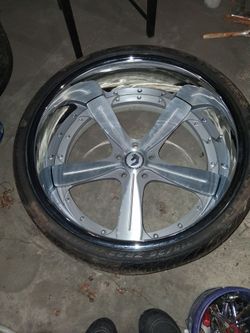 Forgiato 22"&20" staggered wheels